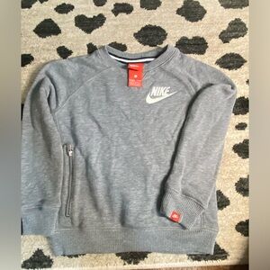 Nike crew neck sweatshirt - gray - size 4t